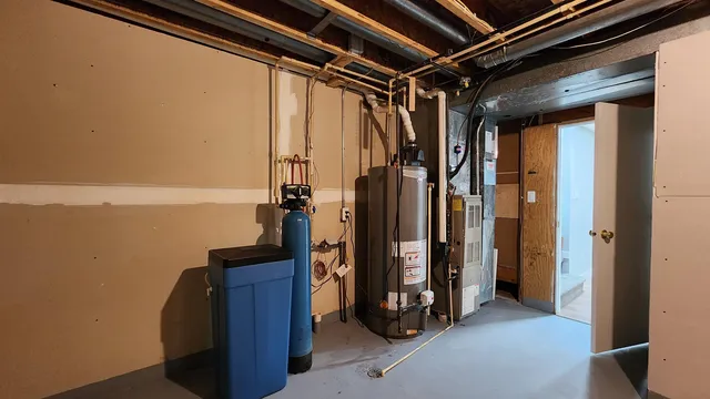 $288,800 | 1325 Glacier Hill Drive, Unit 2, Madison, WI 53704