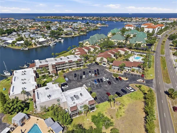 $1,700 | 1028 Apollo Beach Boulevard, Unit 203, Apollo Beach, FL 33572