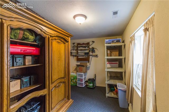27450 Judge Orr Road Calhan, CO 80808 - Photo 28 of 35 Gallery Image 28