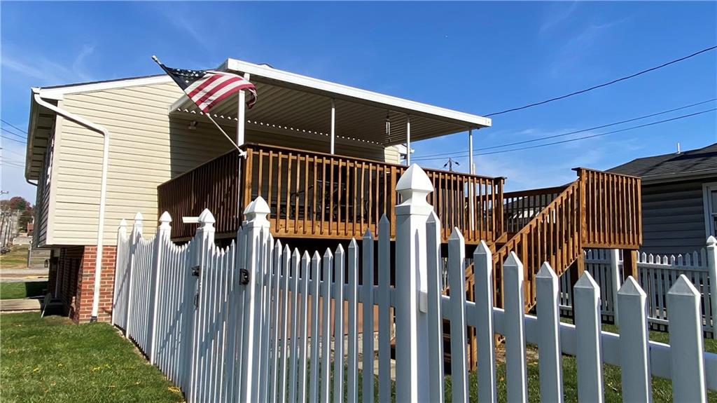 200 Porter Street Springdale, PA 15144 - Photo 31 of 35 a view of a house with a deck