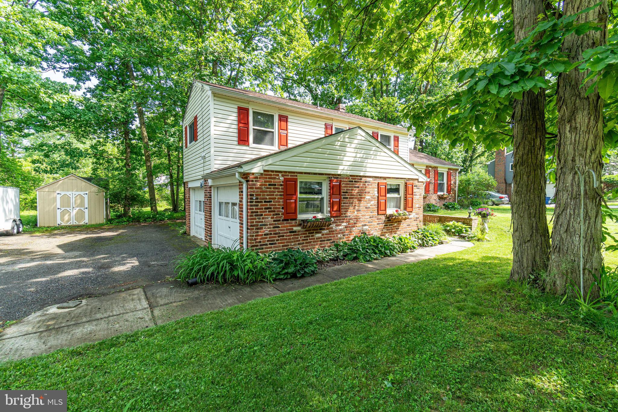 1028 Warren Road West Chester, PA 19382 - Photo 5 of 55 Gallery Image 5
