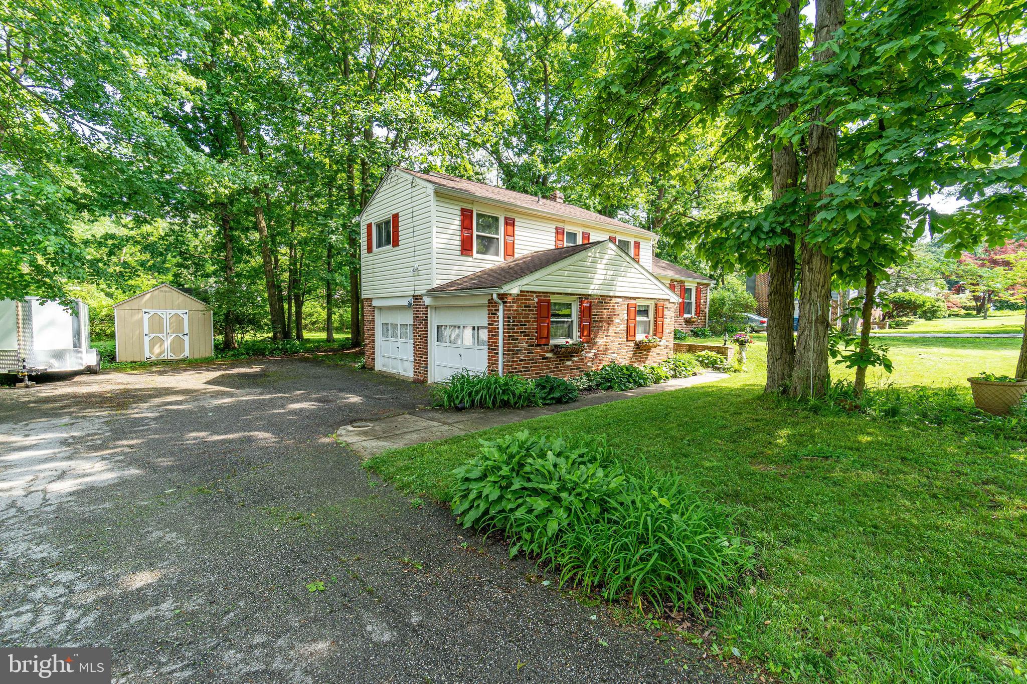 1028 Warren Road West Chester, PA 19382 - Photo 6 of 55 Gallery Image 6
