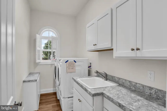 $399,900 | 2224 Eastern Boulevard, Unit B, York, PA 17402