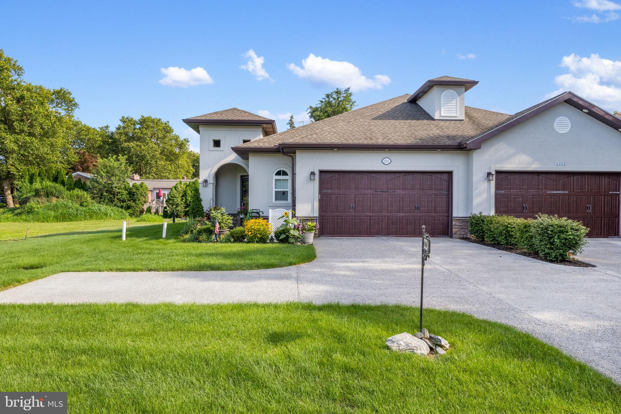 2224 Eastern Boulevard, Unit B York, PA 17402 - Photo 3 of 60 a front view of a house with garden