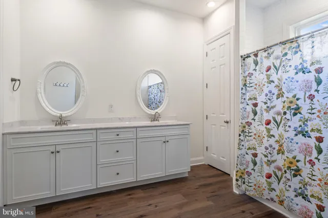 $399,900 | 2224 Eastern Boulevard, Unit B, York, PA 17402