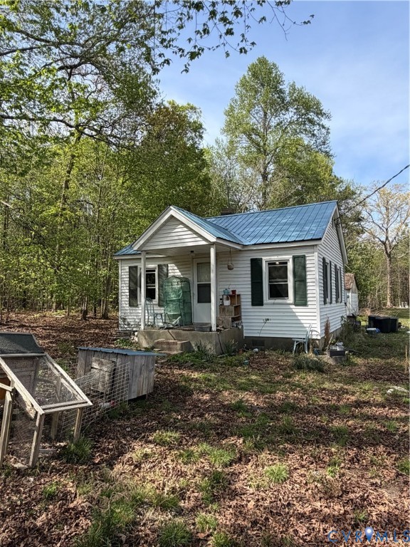 4806 Cox Road Wilsons, VA 23894 - Photo 2 of 12