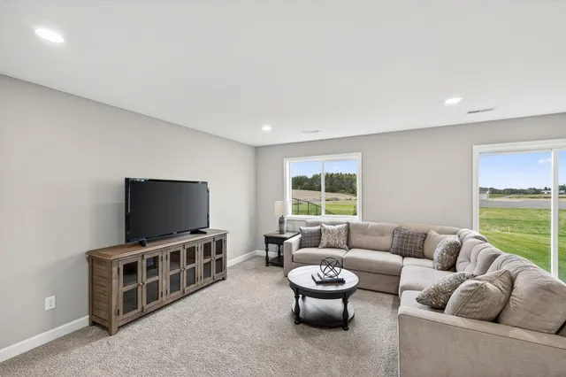 $550,000 | 2627 Arbor Drive, Buffalo, MN 55313