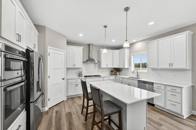 $550,000 | 2627 Arbor Drive, Buffalo, MN 55313