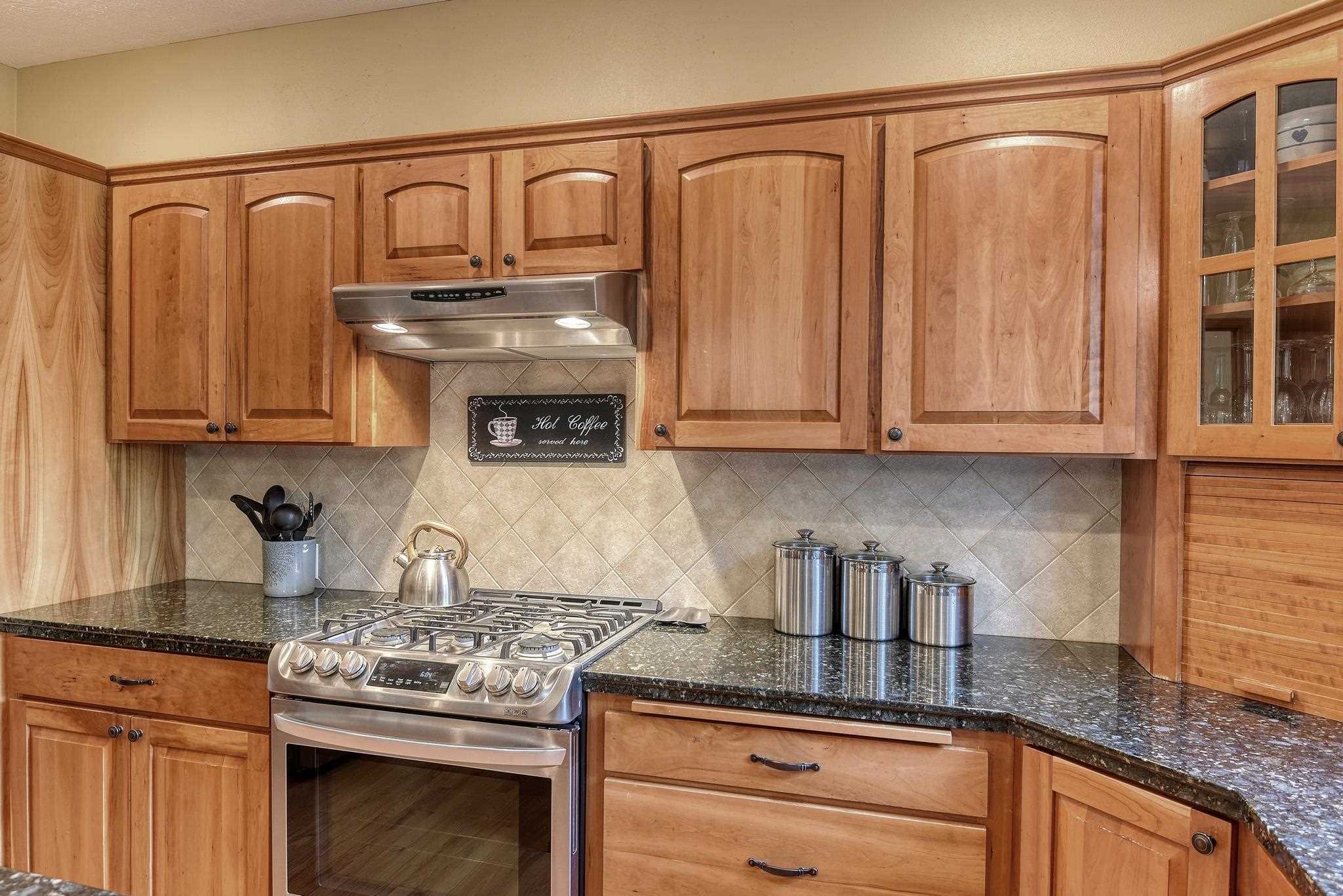 21010 North Riverrun Lane Colbert, WA 99005 - Photo 13 of 48 Gallery Image 13