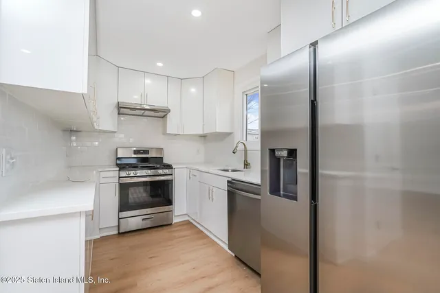 $599,999 | 233 Mosel Avenue | Concord