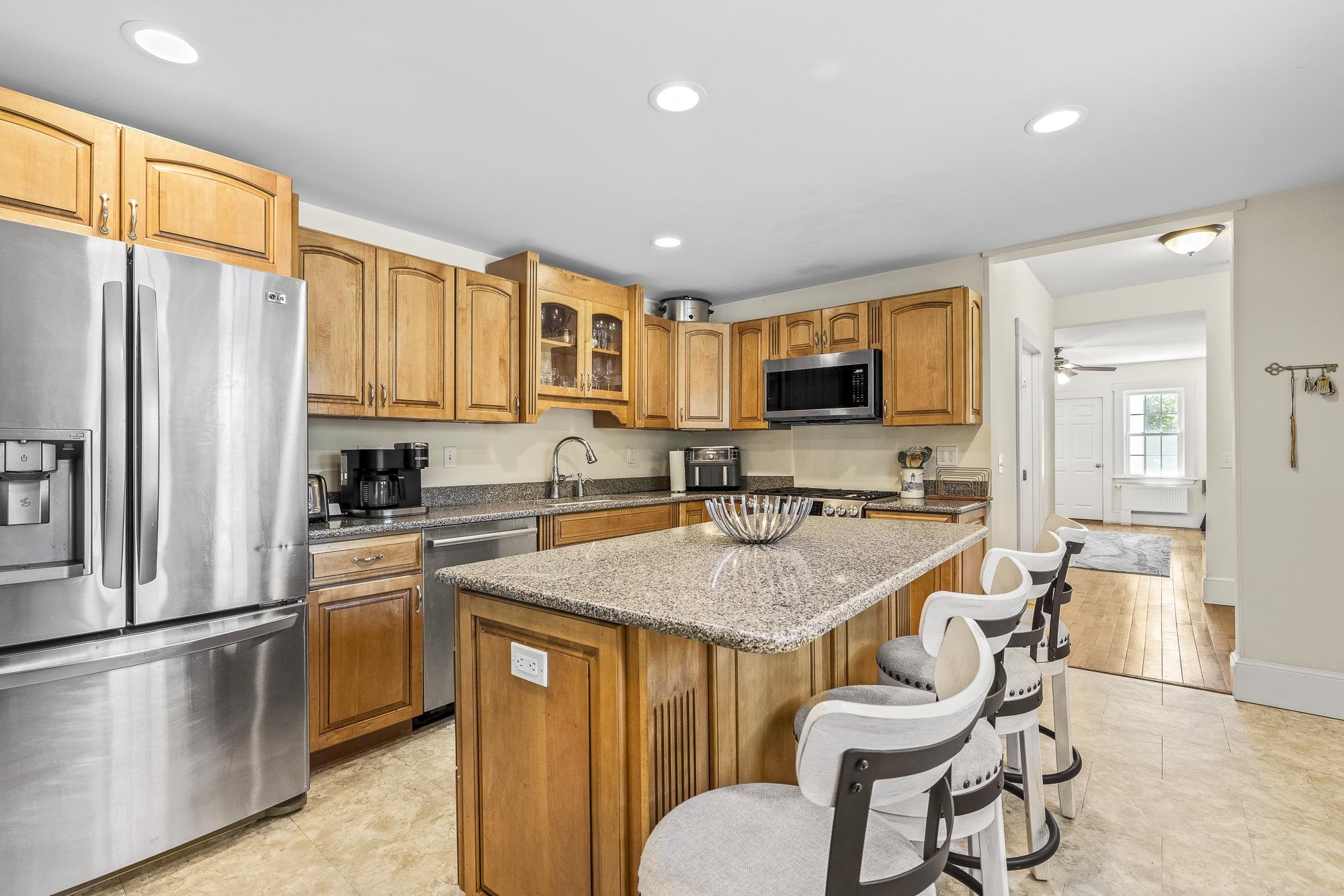 655 Post Road Greenland, NH 03840 - Photo 4 of 43