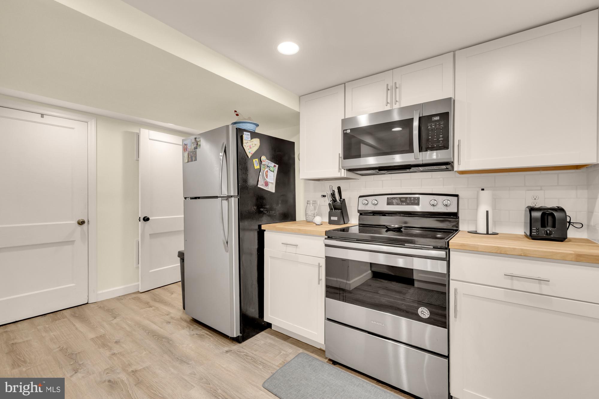 6616 Kerns Road Falls Church, VA 22042 - Photo 27 of 29