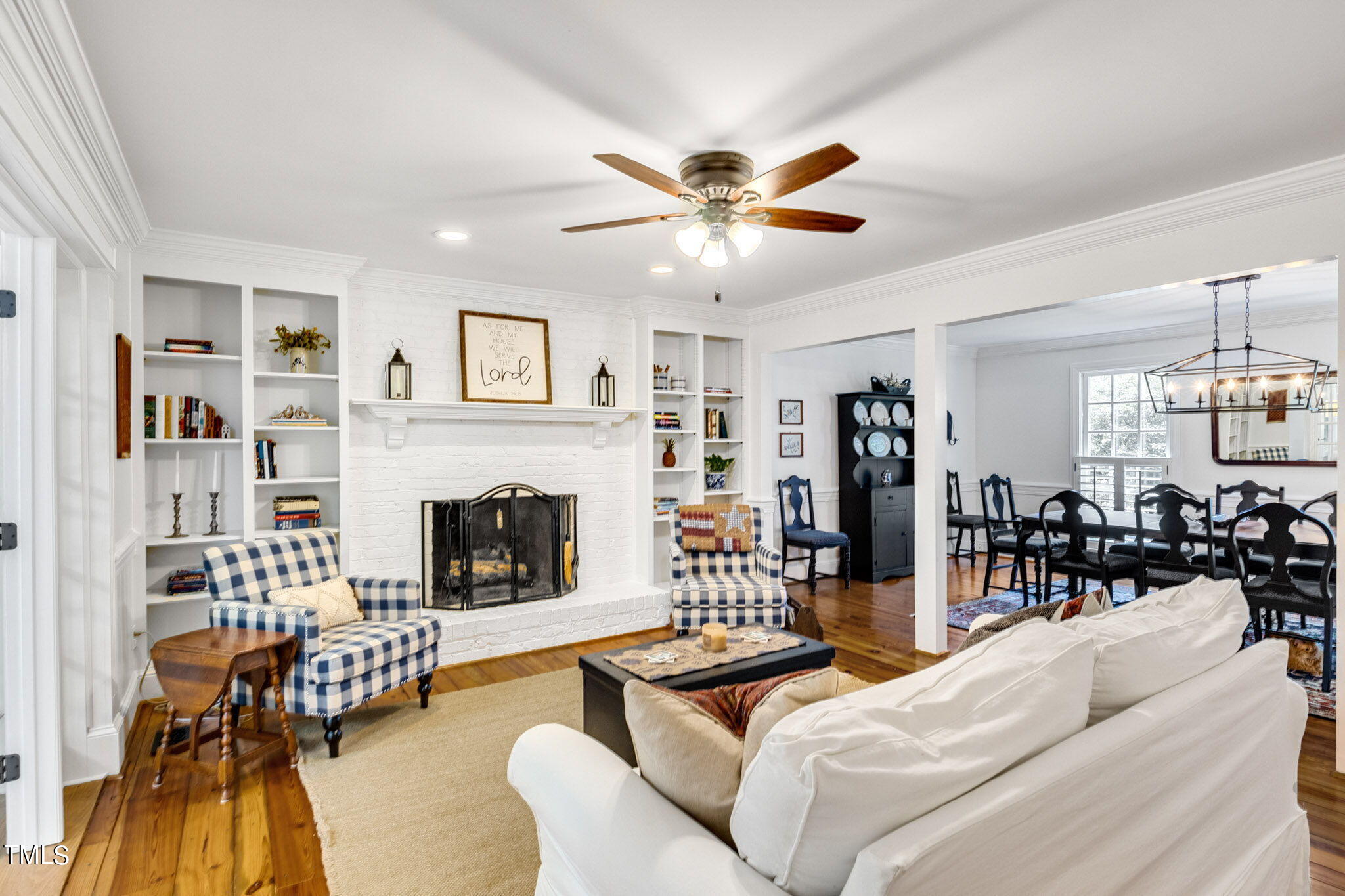 2412 Beechview Court Raleigh, NC 27615 - Photo 13 of 53 Living Room