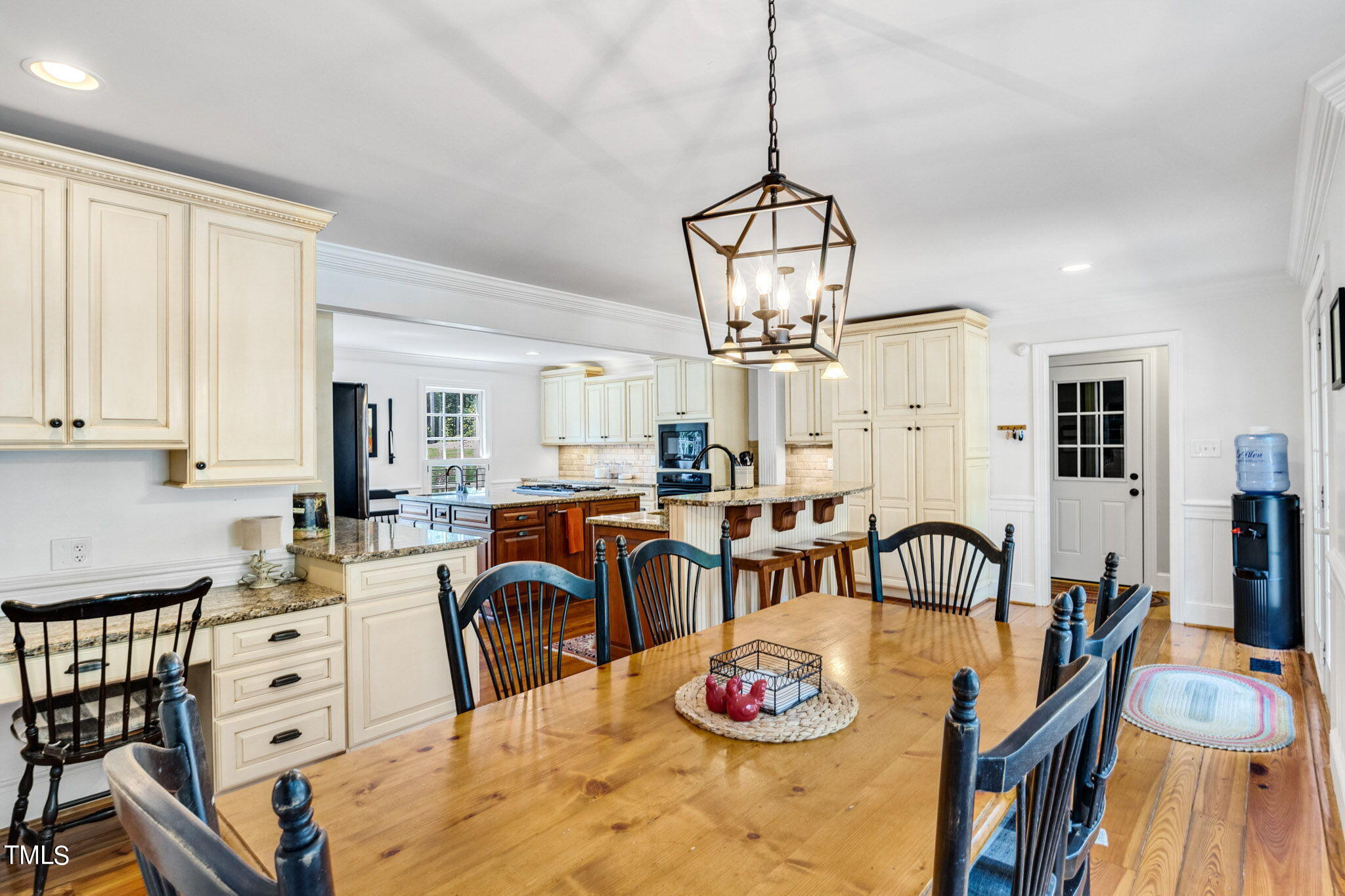 2412 Beechview Court Raleigh, NC 27615 - Photo 6 of 53 Kitchen