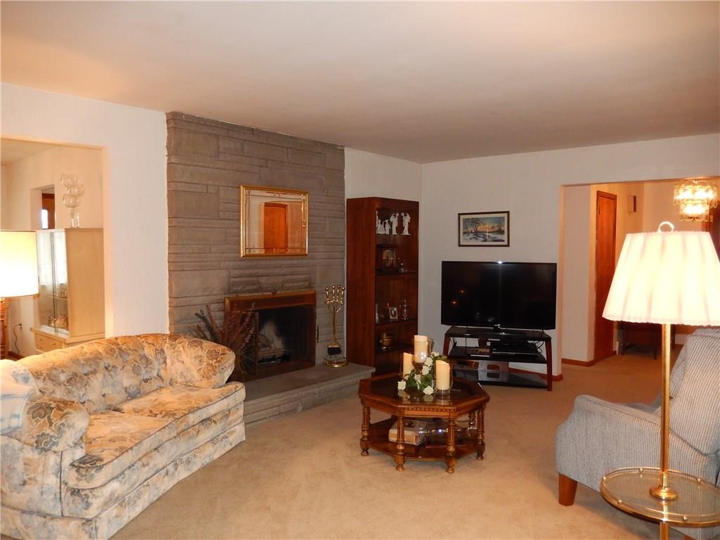 539 Friel Road Economy, PA 15005 - Photo 3 of 20