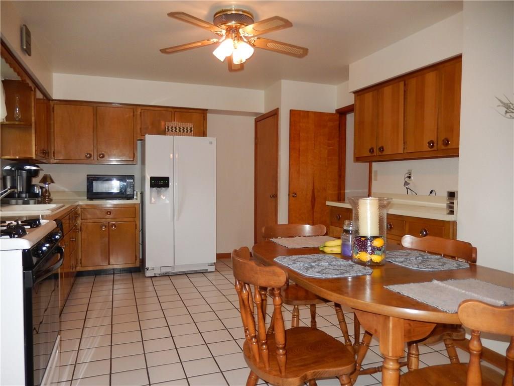 539 Friel Road Economy, PA 15005 - Photo 5 of 20