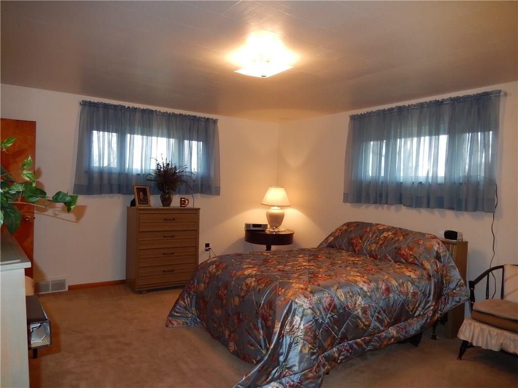 539 Friel Road Economy, PA 15005 - Photo 8 of 20