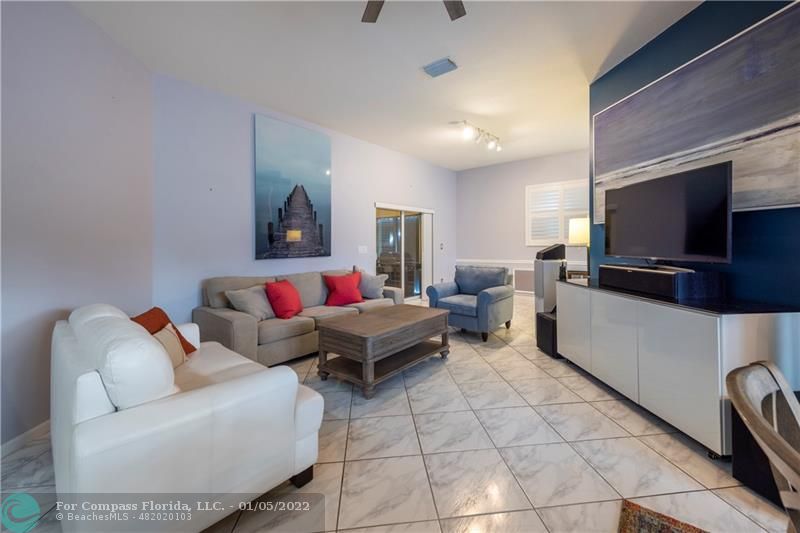 12750 Hampton Lakes Circle Boynton Beach, FL 33436 - Photo 9 of 31