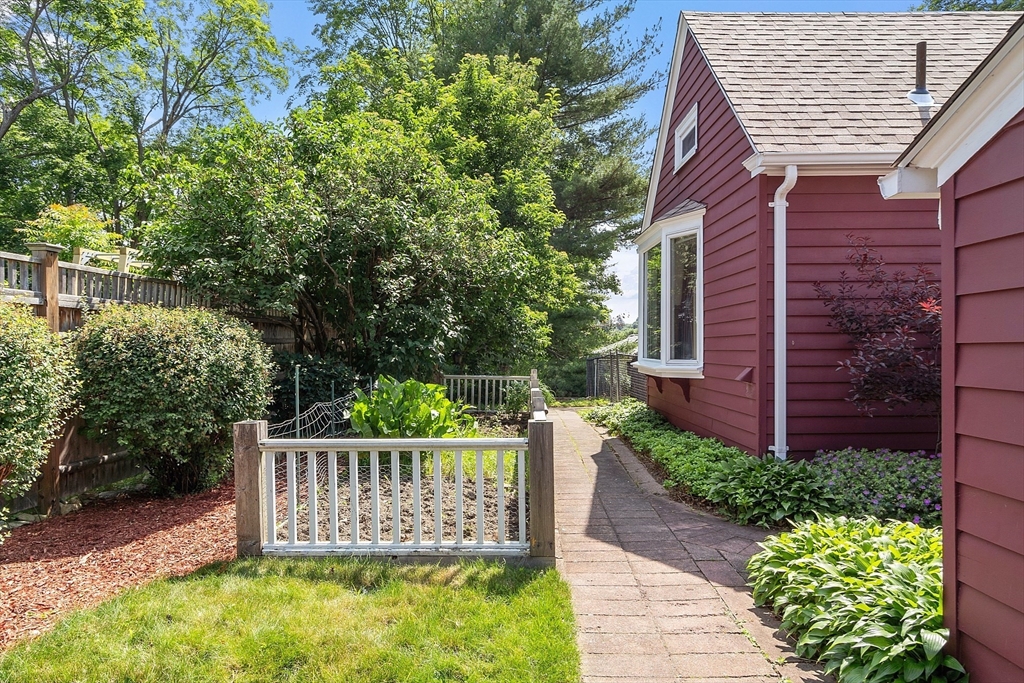 1 Beech Circle Andover, MA 01810 - Photo 33 of 40 front view of a house with a porch
