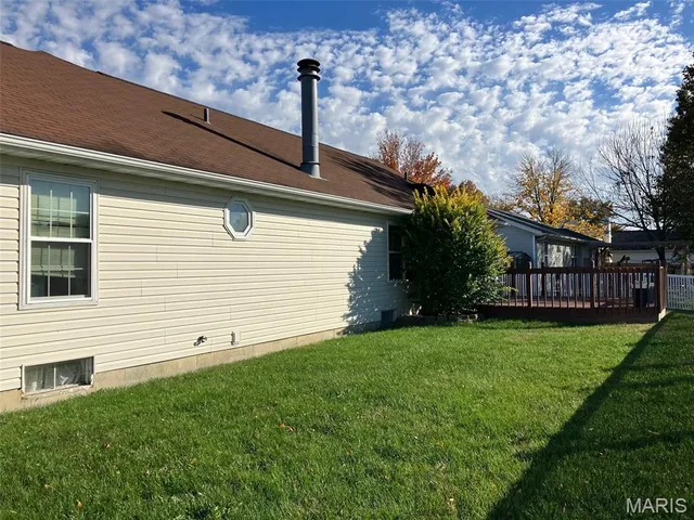 $279,900 | 523 Thouvenot Lane, New Baden, IL 62265