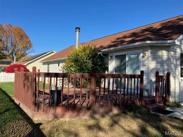 $279,900 | 523 Thouvenot Lane, New Baden, IL 62265