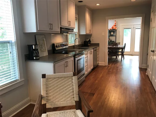 $3,650 | 5007 Avenue H, Austin, TX 78751