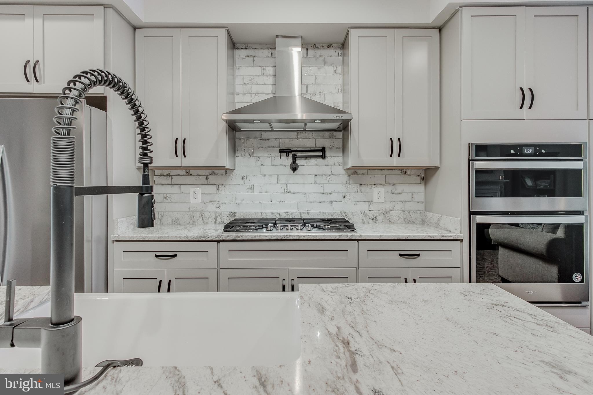 511 Prieur Road Frederick, MD 21701 - Photo 11 of 43 Kitchen Pic 5