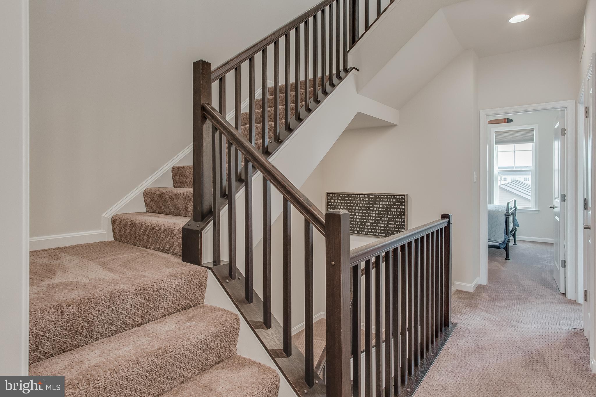 511 Prieur Road Frederick, MD 21701 - Photo 31 of 43 Stairwell Pic 1