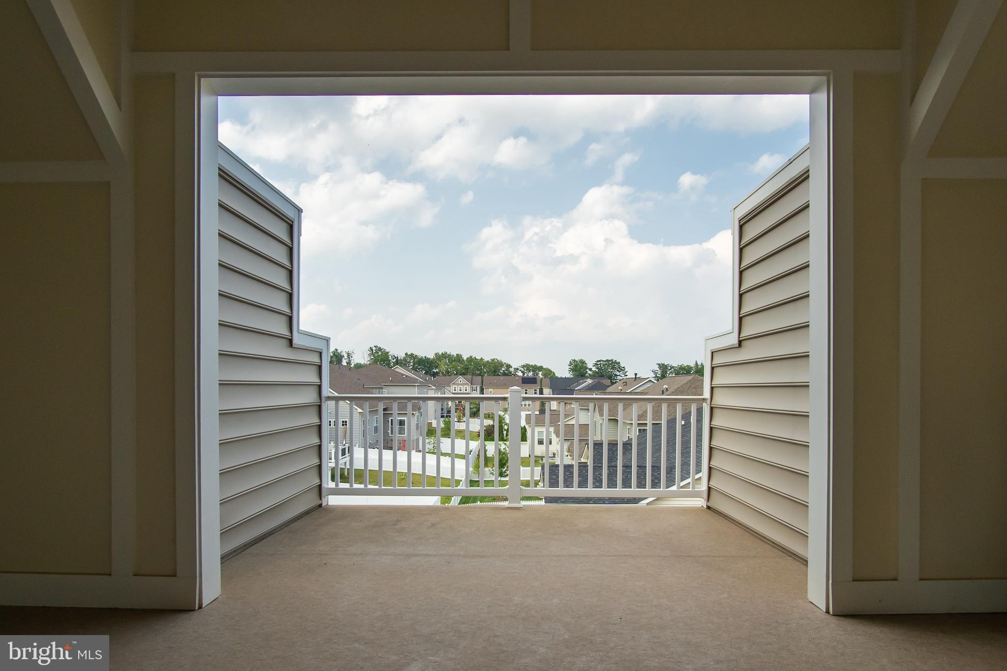 511 Prieur Road Frederick, MD 21701 - Photo 35 of 43 Roof top deck Pic 2
