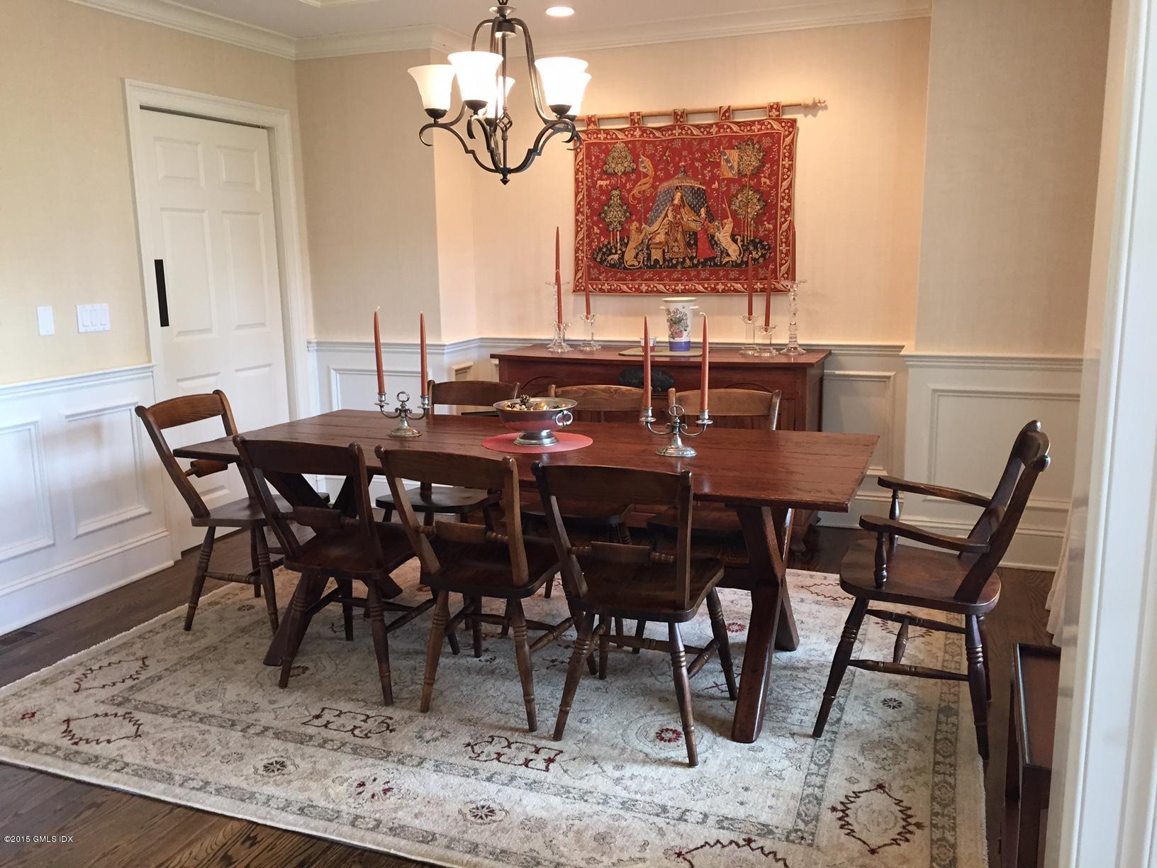 45 Riverside Lane Riverside, CT 06878 - Photo 12 of 23 Dining