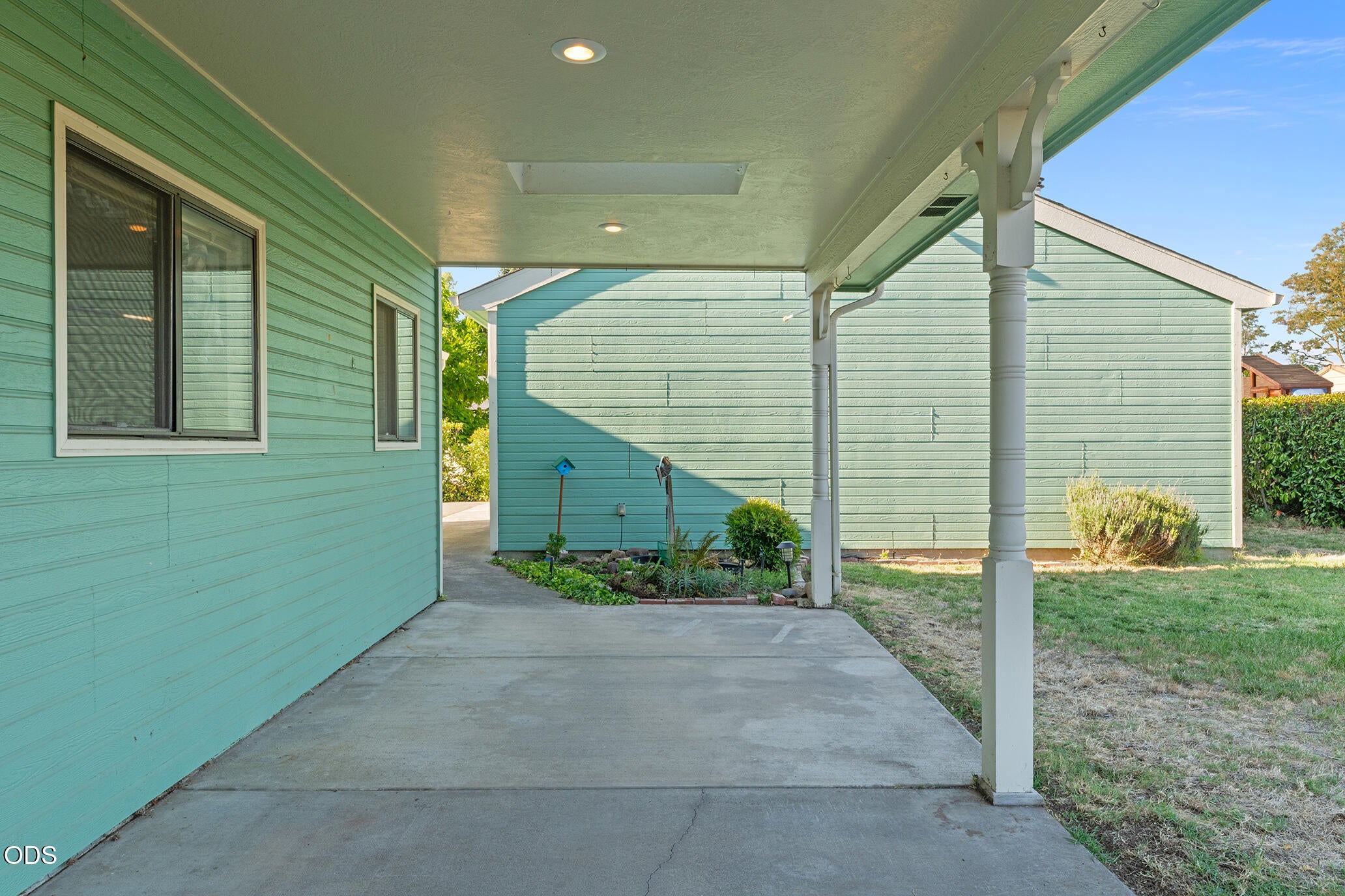 129 Mace Road Medford, OR 97501 - Photo 21 of 26 Gallery Image 21