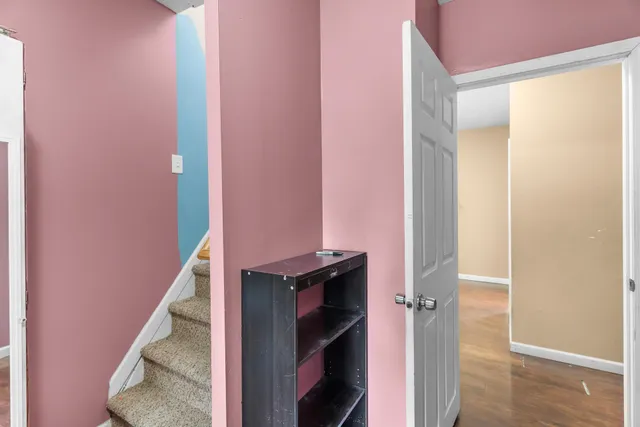 $224,900 | 1942 North Oliver Avenue, Minneapolis, MN 55411