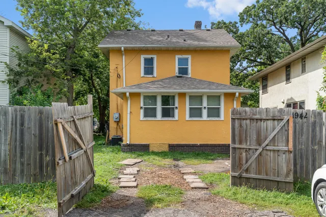 $224,900 | 1942 North Oliver Avenue, Minneapolis, MN 55411