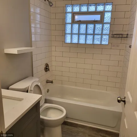 $385,000 | 2308 16th Avenue East, North St. Paul, MN 55109