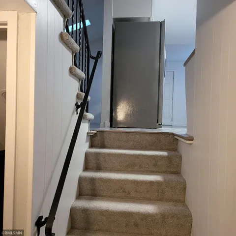 $385,000 | 2308 16th Avenue East, North St. Paul, MN 55109