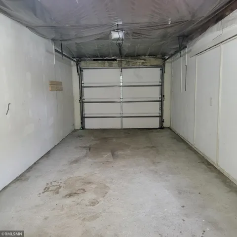 $385,000 | 2308 16th Avenue East, North St. Paul, MN 55109