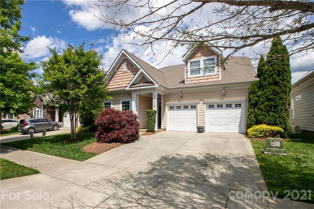 3108 Bridgewick Road Waxhaw, NC 28173 - Photo 2 of 42 a front view of a house with garden