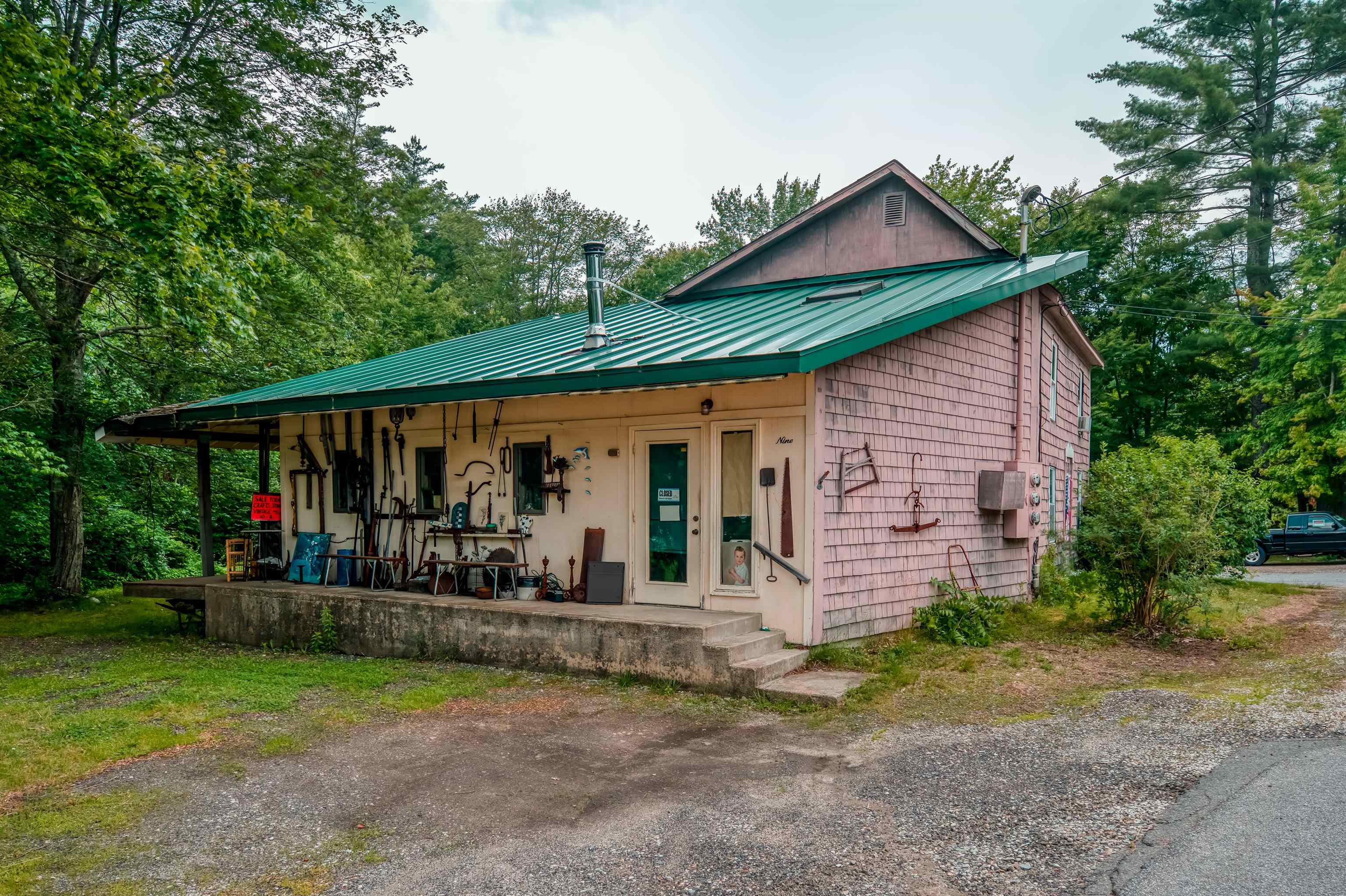 9 New Boston Road Kingston, NH 03848 - Photo 2 of 27 Gallery Image 2