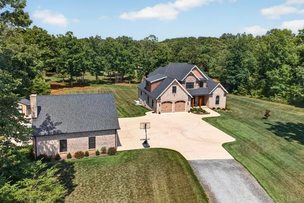 $1,100,000 | 2558 Stonewall Road, Concord, VA 24538