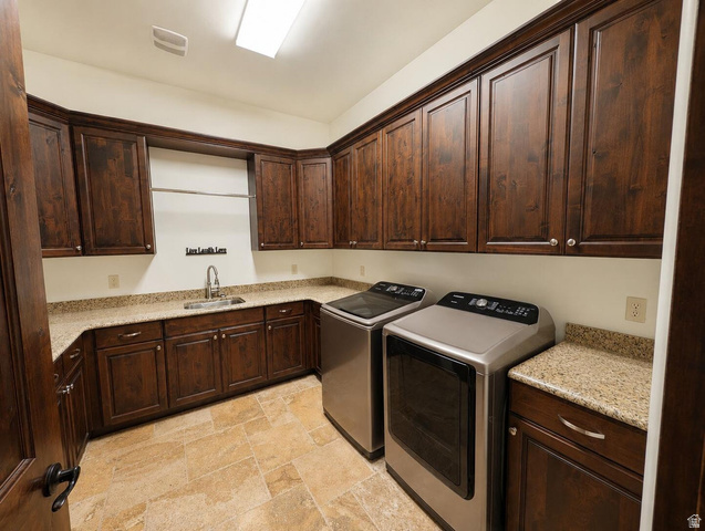 372 South Leoni Way Washington, UT 84780 - Photo 40 of 48