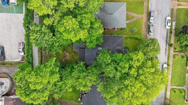 $799 | 938 Fortwood Street, Unit 3, Chattanooga, TN 37403