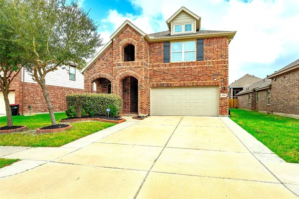 $2,500 | 6526 Hunters Creek Lane, Baytown, TX 77521