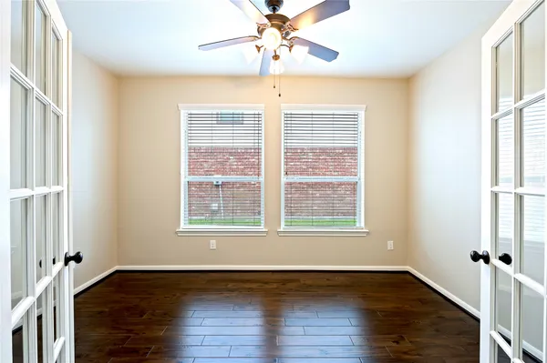 $2,500 | 6526 Hunters Creek Lane, Baytown, TX 77521