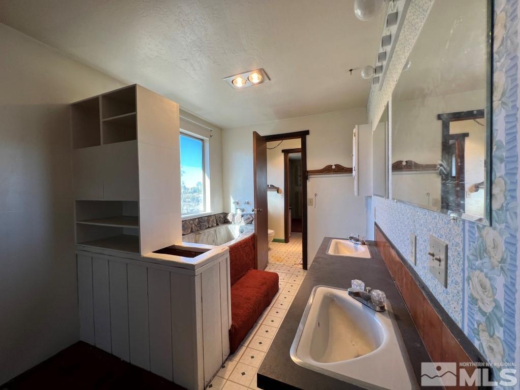 15775 Fawn Lane Reno, NV 89511 - Photo 4 of 37 Photo 4