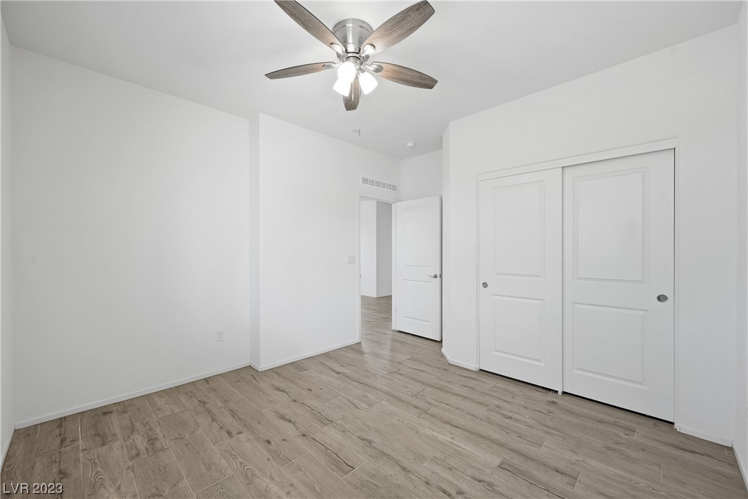 952 East Sunset Road Henderson, NV 89011 - Photo 18 of 53 Gallery Image 18