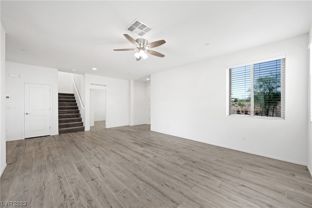 952 East Sunset Road Henderson, NV 89011 - Photo 6 of 53 Gallery Image 6