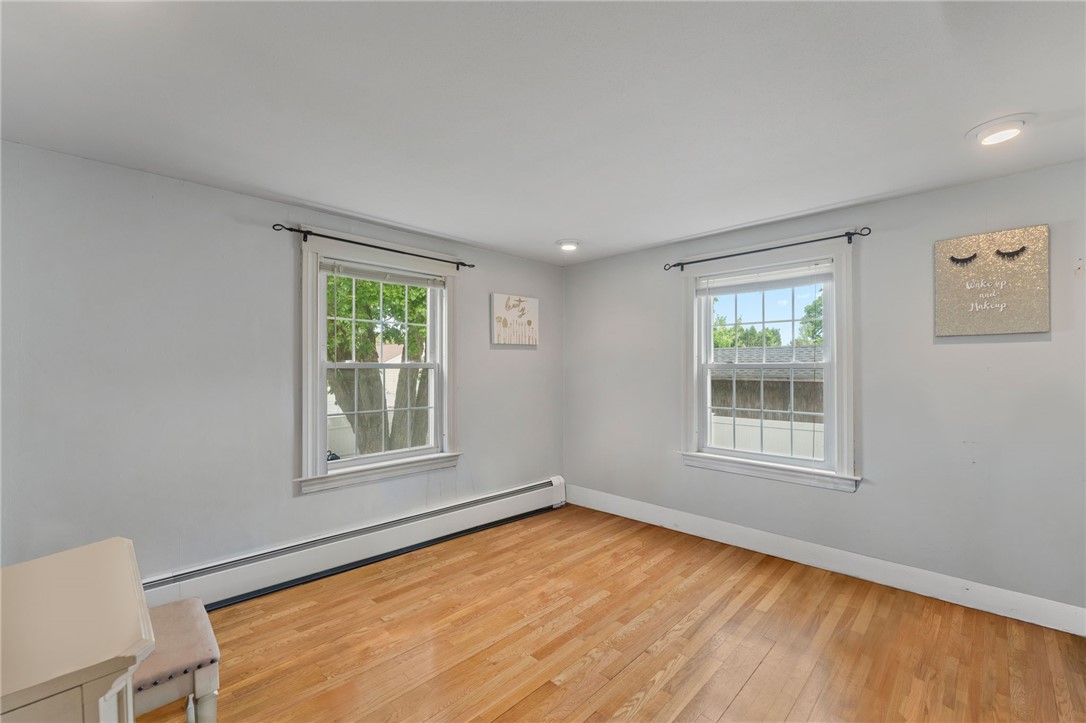 538 Bound Road Woonsocket, RI 02895 - Photo 14 of 32