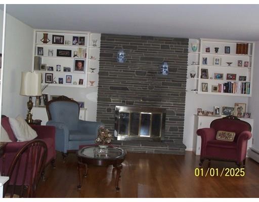 22 Cardinal Road Worcester, MA 01602 - Photo 9 of 31 a living room with furniture
