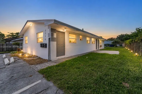 $2,100 | 2856 Northwest 14th Street, Unit 2, Fort Lauderdale, FL 33311