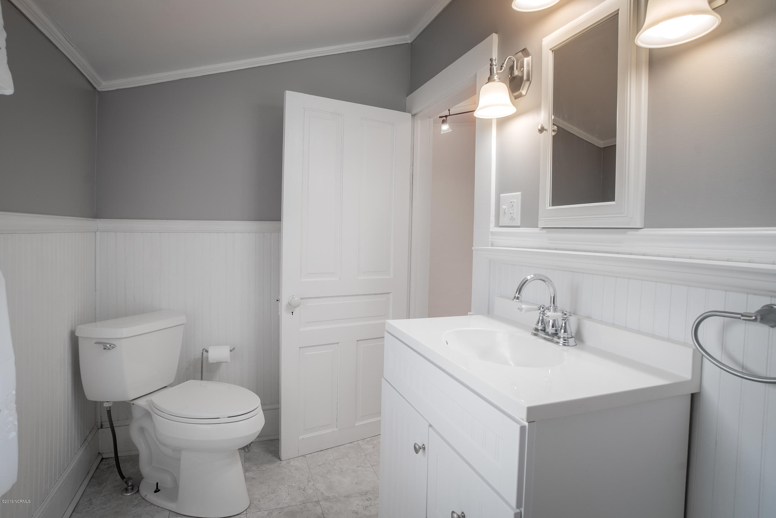 79 Mill Road Washington, NC 27889 - Photo 20 of 40 Bathroom